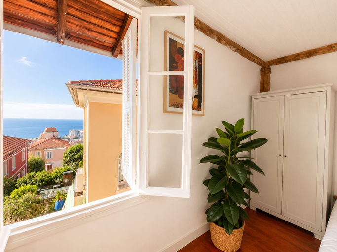 Room 5, Small House Downtown Near Monaco, Alpes-Maritimes