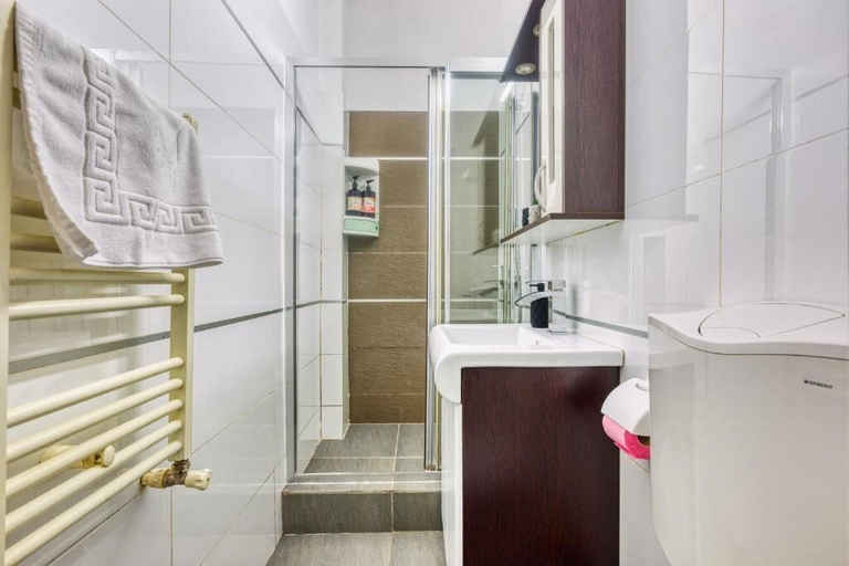 Bathroom 5, Quiet Studio Old Town - Pumo Properties, Municipiul Bucuresti