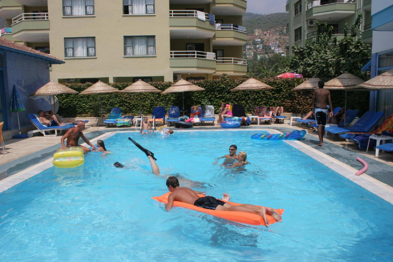 Others 4, Anahtar Apart, Alanya