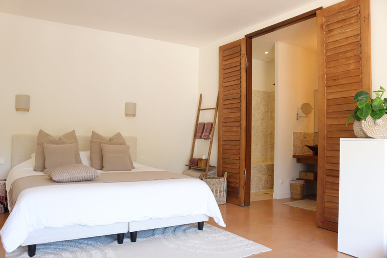 Bedroom 3, Louis Henry, Aude