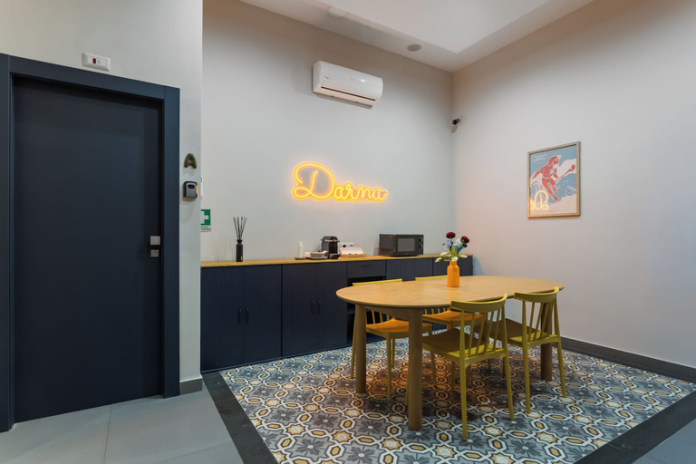 Living area 2, Darna Rooms, Napoli