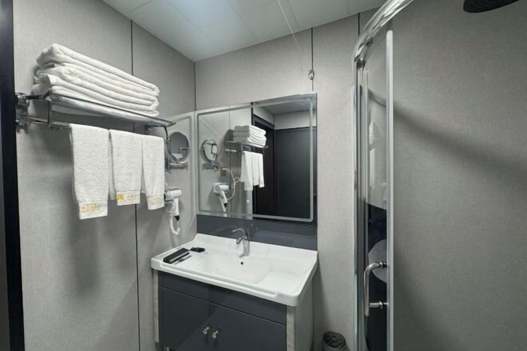 Bathroom 4, Lanzhou Xindeli Hotel, Lanzhou