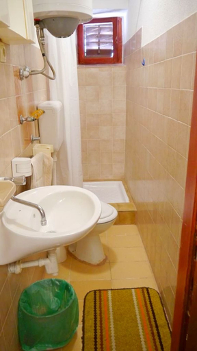 Others 3, Cozy 1 Bedroom Apartment With sea View, Novalja