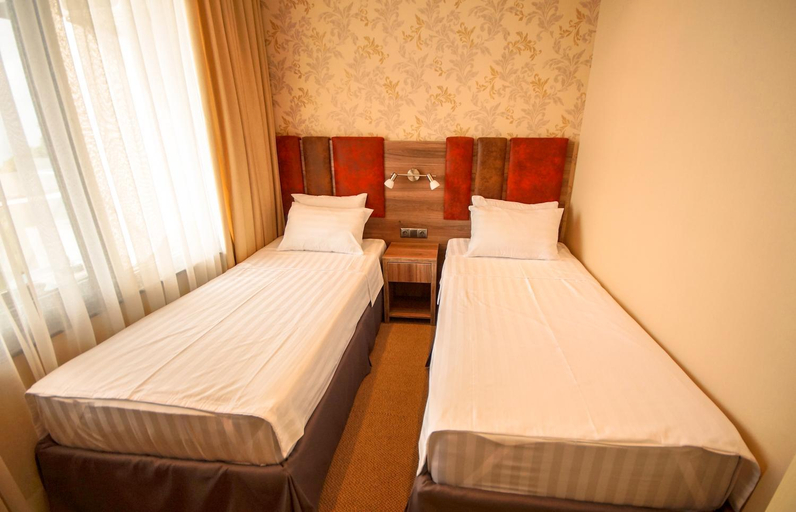 Others 3, Hotel Montana, Batumi