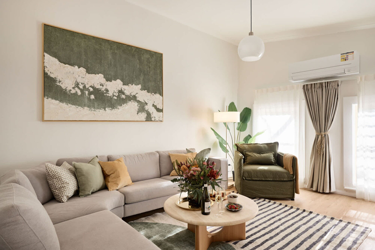 Room 1, The Brass Bear in Darlinghurst, Sydney