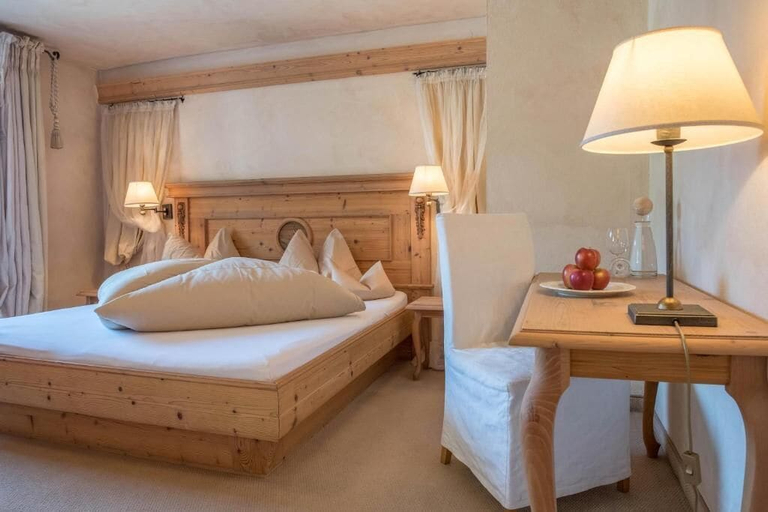 Bedroom 3, Hotel Alpenblick, Schwaz