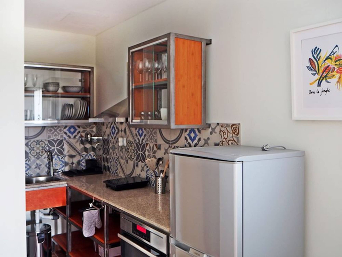 Others 2, 2 Apartments Sharing Garden and Pool, Crete