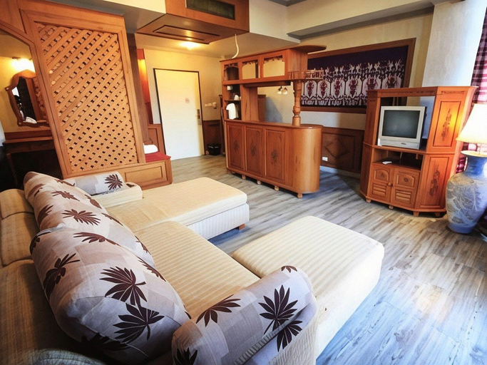 Others 5, Thepnakorn Hotel, Muang Buri Ram