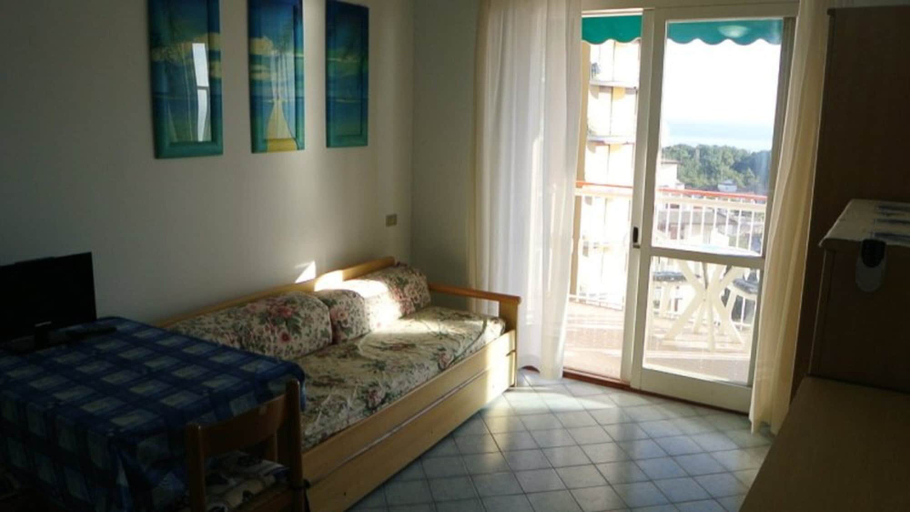 Terrace/patio, Practical Flat With Pool Just 100m From the Beach, Udine