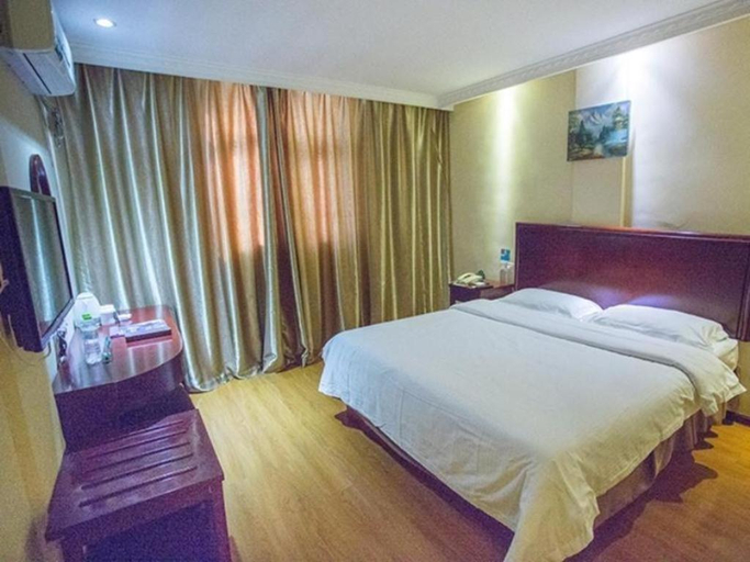 Bedroom 4, GreenTree Inn Jining Jiaxiang County Jianshe South Road Express Hotel, Jining
