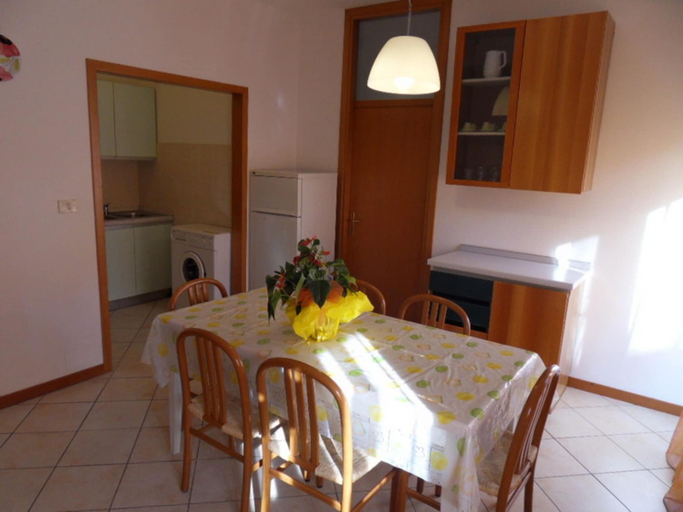 Dining, Bright Flat in Rosolina Mare, Rovigo