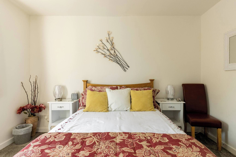 Room 3, Cosy Annex, South Facing Patio, Cornwall