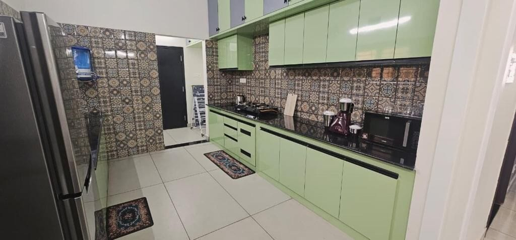 Private kitchen, Chippy Service Apartments Trichy 328, Tiruchirappalli