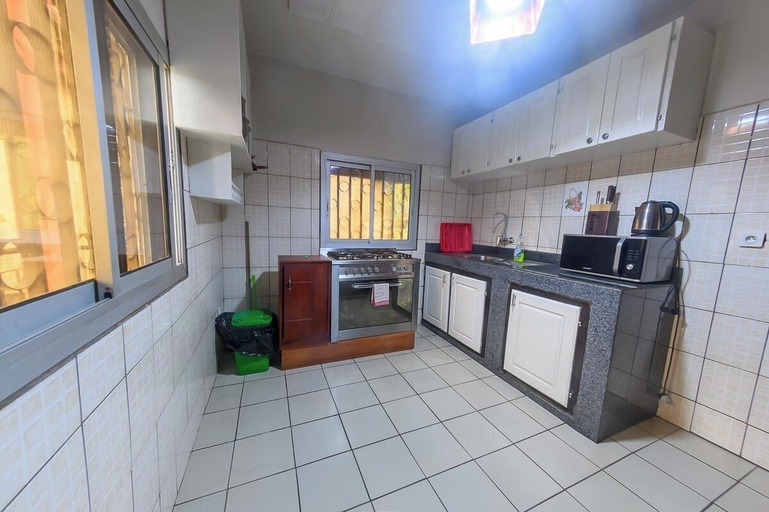 Interior 5, Berlin Apartment at Residence Baho Douala Makepe BM, Wouri