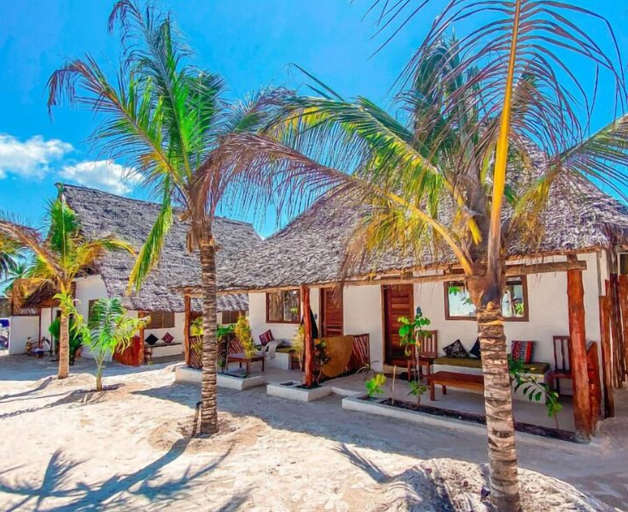 Exterior & Views 2, Ananda Beach Hotel, Kusini