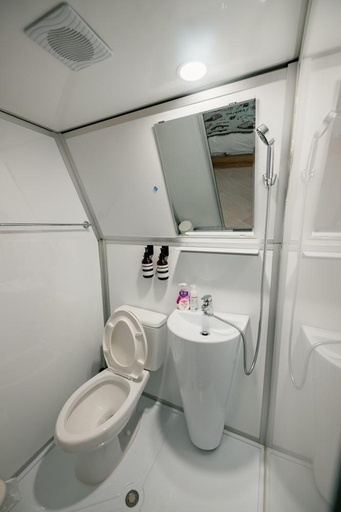 Bathroom, Yangpyeong Eco Igloo Glamping, Hongcheon