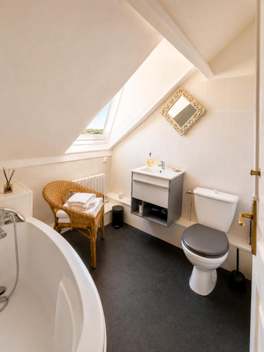 Bathroom 2, La Cour Du Puits Chambre Rooibos, Eure