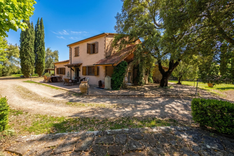 Exterior 3, Tenuta Di Litiano Villa With Garden and Pool, Grosseto