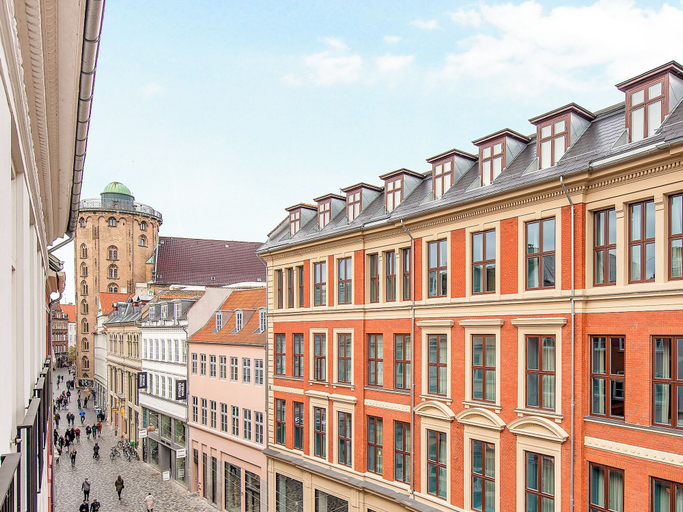 Exterior & Views 2, Leaves 3 - Pleasant 4-bdr Apt in Central Copenhagen, Copenhagen