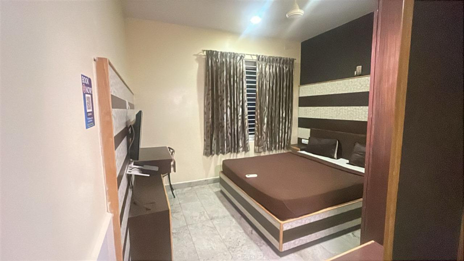 Bedroom 2, Madurai Grands Inn, Madurai