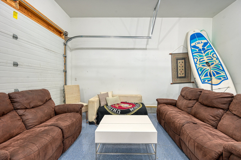Interior 3, Lakefront Oasis With Free Wifi, Private Dock, Furnished Deck, & Paddleboards, Louisa