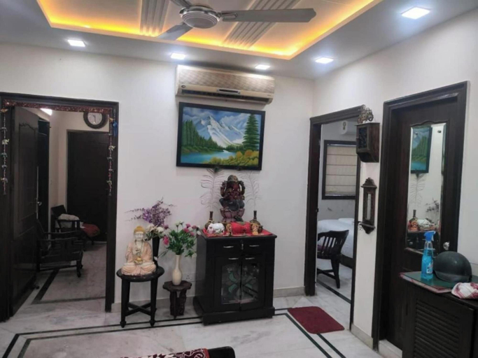 Others 5, Room-home Stay Bed And Break Fast, Delhi