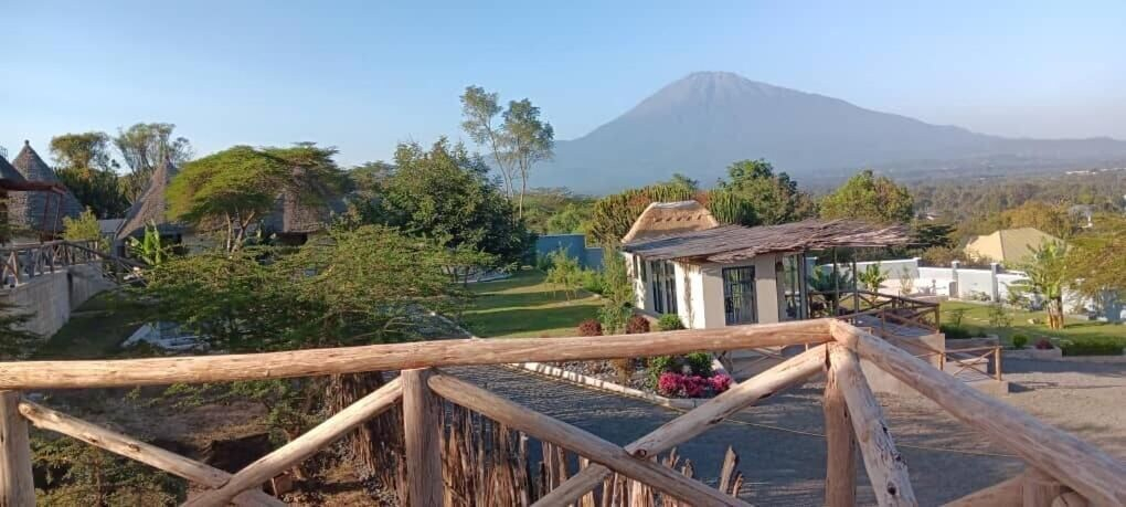 Property grounds 5, Oiti Boma Lodge Arusha, Arusha