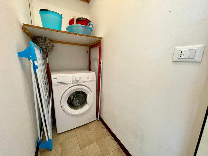 Others 4, Homely Apartment With Shared Pool, Venezia