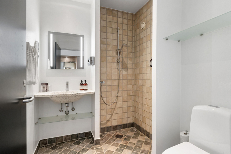 Bathroom 4, Trinity Hotel og Konference, BW Signature Collection, Fredericia