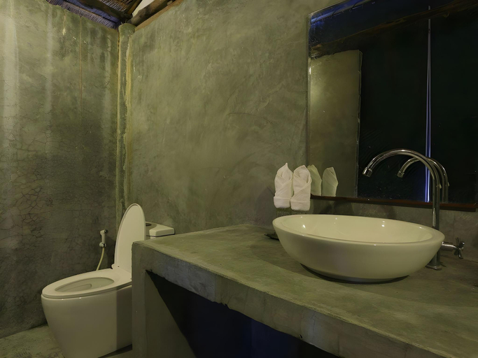 Bathroom, Koh Mook De Tara Beach Resort, Kantrang