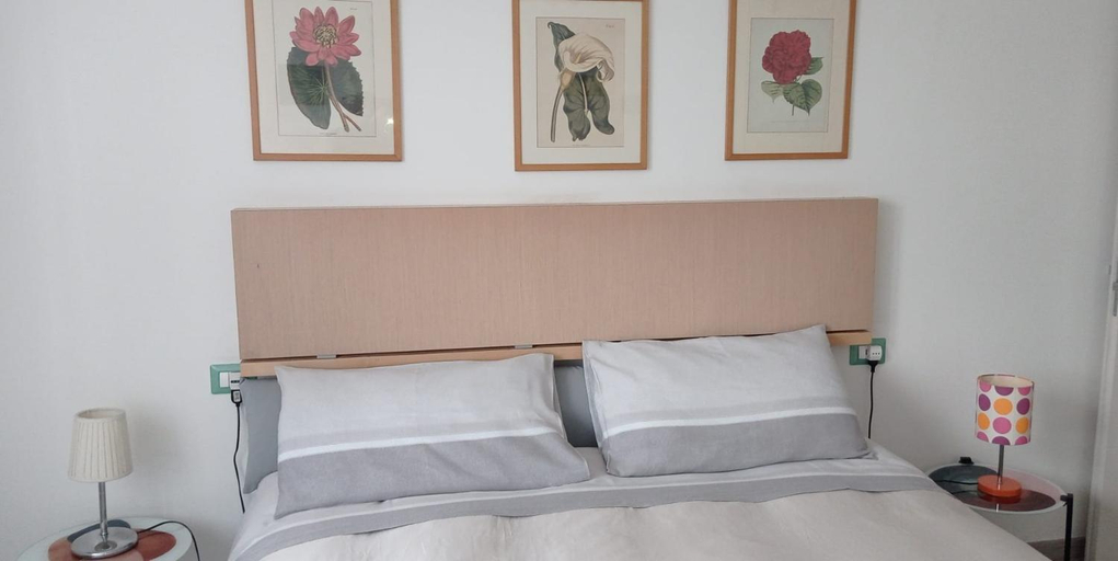 Bedroom 5, Teatro degli Etruschi, Perugia