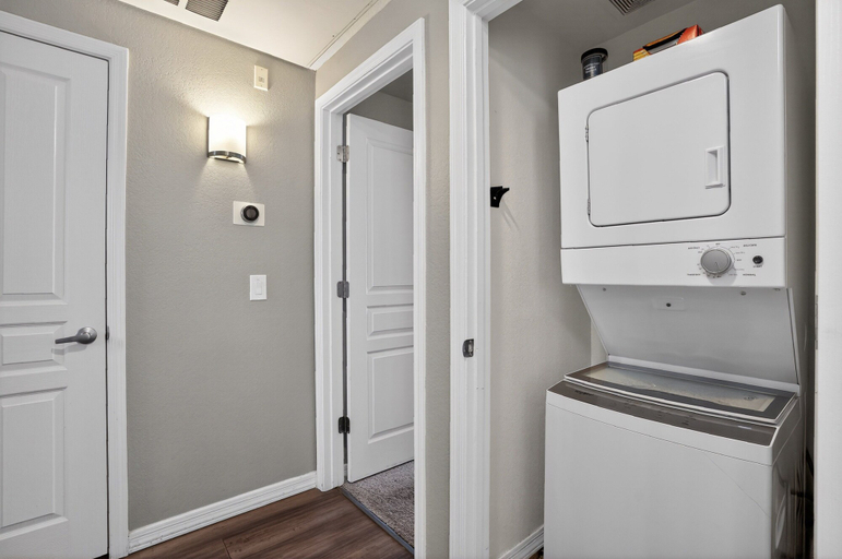 Interior 5, Scottsdale Basecamp With Prime Golf Access 2 Bedroom Condo, Maricopa