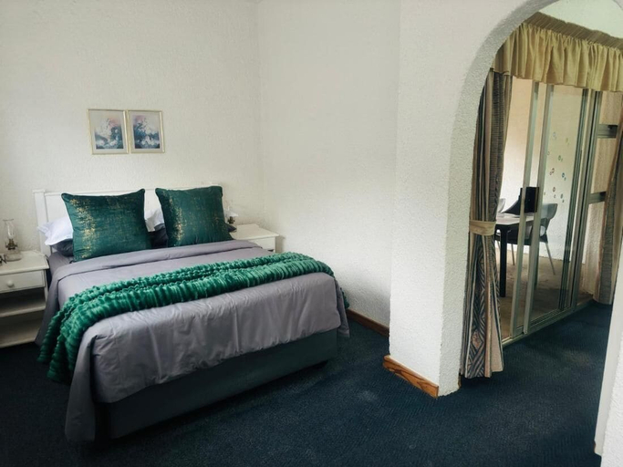 Others 5, Room-busa House One Bedroom Unit, Ehlanzeni