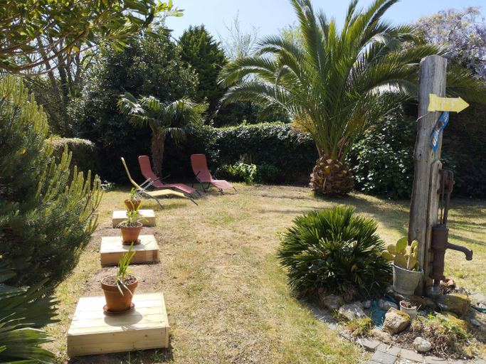 Others 4, Brittany Escape with Garden, Finistère