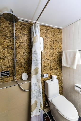 Bathroom 4, Soho Boutique Hotel, Muang Tak