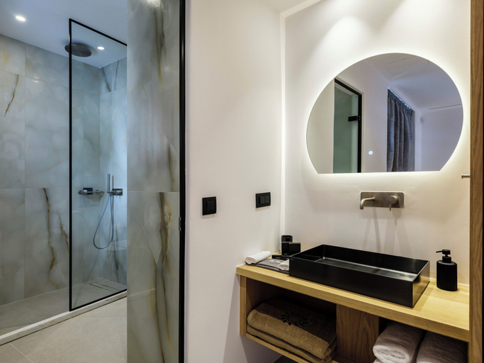 Bathroom 5, Panormos Bay Suites, South Aegean