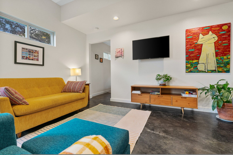 Room 2, Secluded Guest House in Beautiful Setting, Travis
