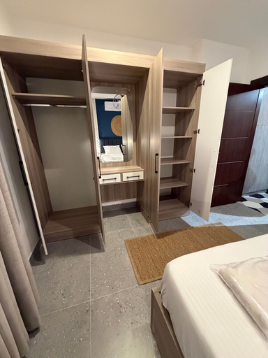 Room 5, JRE Aboun Rooftop 2bedroom Kh&sh, Amman