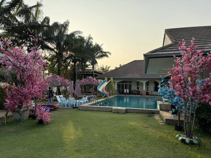 Pool 2, Pool Villa for Families and Party, Bang Lamung