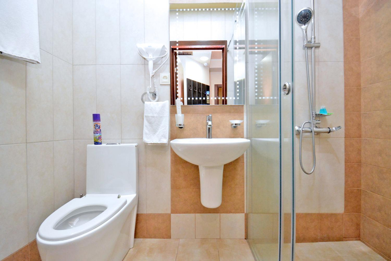 Bathroom 4, Hotel Partez, Yerevan