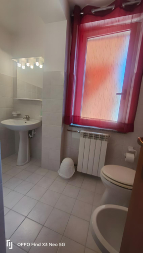 Bathroom 5, Villa Rosaria B&B, Cosenza