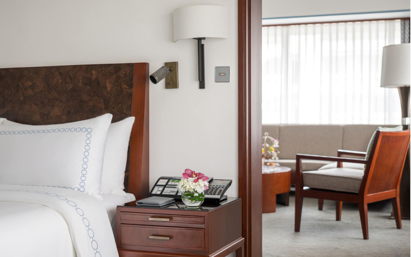 Bedroom 4, The Peninsula Manila, Makati City