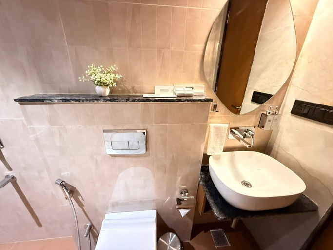Bathroom 3, Oryana Resort, Udaipur