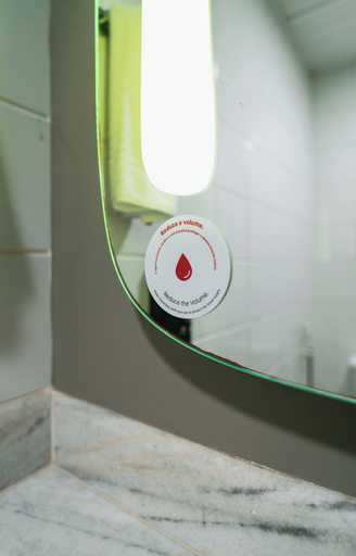 Bathroom 4, Ibis Santos Gonzaga Praia, Santos