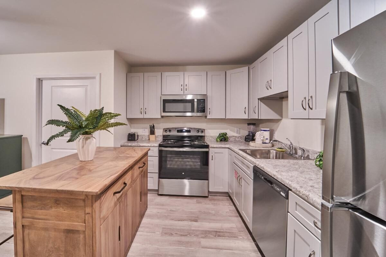 Private kitchen 5, The Ruby 208, Sevier
