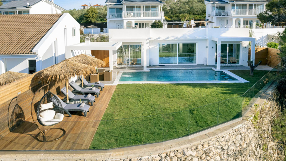 Sport & Beauty 2, Cavo Mare Mirazur Luxury Retreat with private pool, Ionian Islands