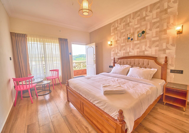 Room 5, Ooty Mountain Bliss by VOYE HOMES, The Nilgiris