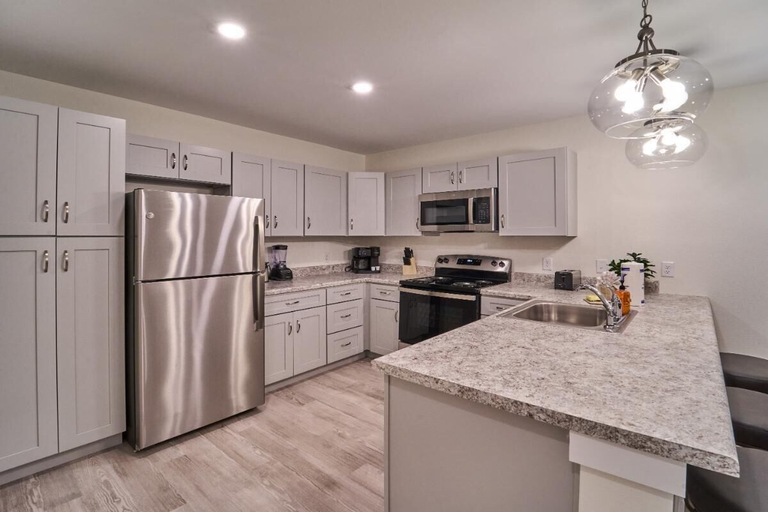 Private kitchen 5, The Ruby 314, Sevier
