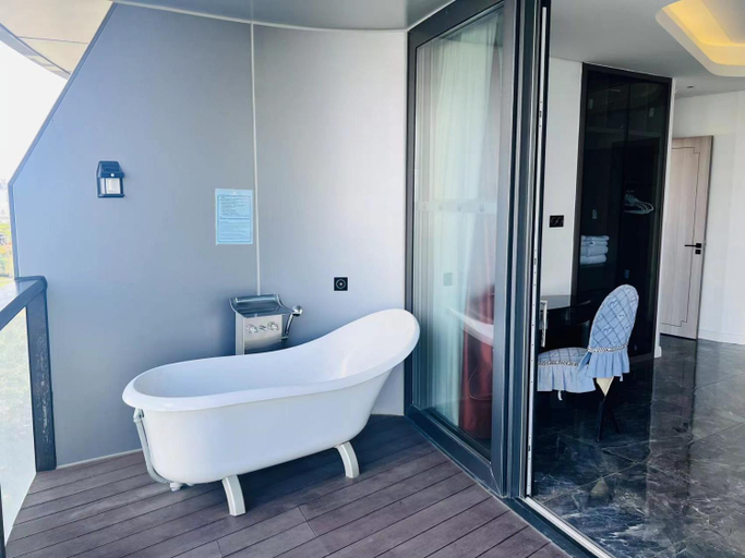 Bathroom 2, Sanya Romantic Journey Sea Resort & Spa, Sanya