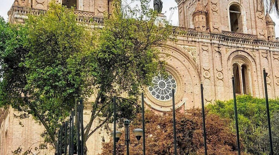 Exterior & Views, APART HOTEL CASA BLANCA, Cuenca